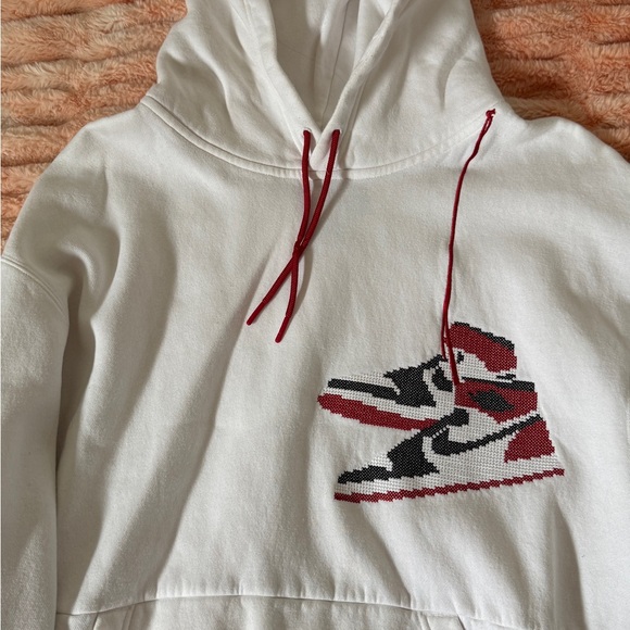 Jordan 1 “Bred” Hoodie, XL - Picture 2 of 5